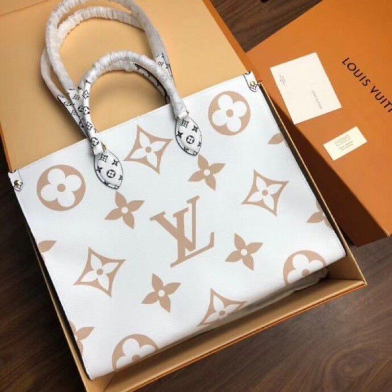 Onthego Bag Giant Monogram M44571