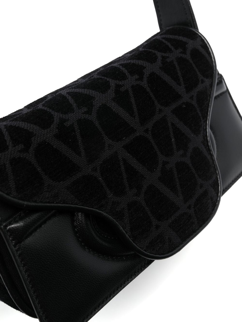 Valentino Garavani polished-finish shoulder bag